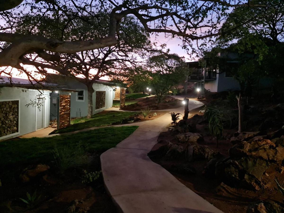 Mountain Peak Game Lodge And Camping Ozongaka Extérieur photo