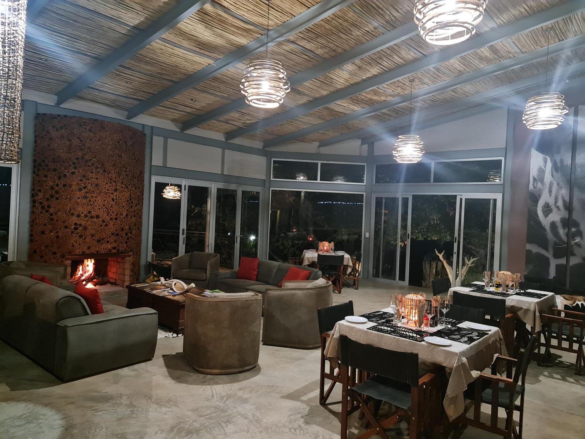 Mountain Peak Game Lodge And Camping Ozongaka Extérieur photo